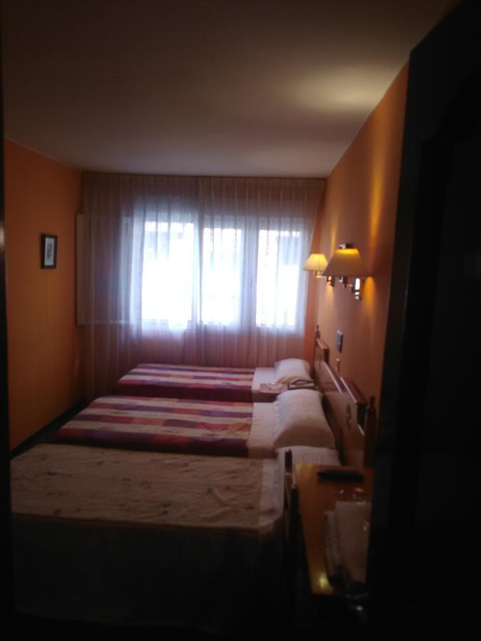 Hotel Paris Gijón Esterno foto